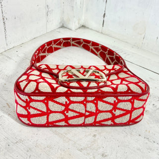 NWT Valentino Garavani Iconographe Loco Canvas Envelope Hobo Bag Red One Size