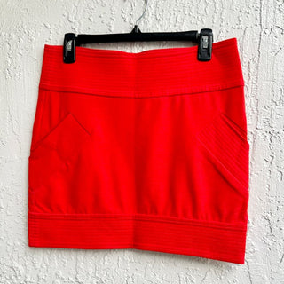 Diane Von Furstenberg Pull On Fitted Mini Skirt Red Women's Size US 6