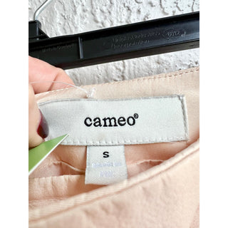 Cameo Front Knotted Bow Mini Skirt Beige Women's Size Small