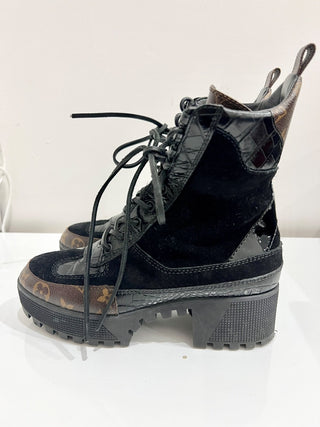 Louis Vuitton Suede Calfskin Monogram Laureate Platform Desert Boots 37/US 6.5