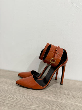 Gucci Ursula Patent Leather Ankle Cuff Stilettos Pumps Dark Orange Women EU 38.5