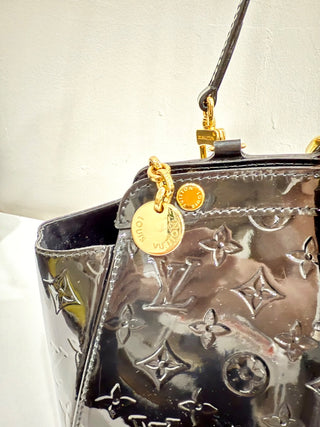 Louis Vuitton Monogram Vernis Leather Brea MM Shoulder Bag Black Women's