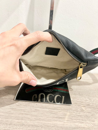 Gucci Black leather belt bag