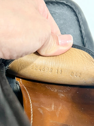 Gucci Leather Slip On Loafer Black with Gold Buckle and Red/Green Stripe Mens 11