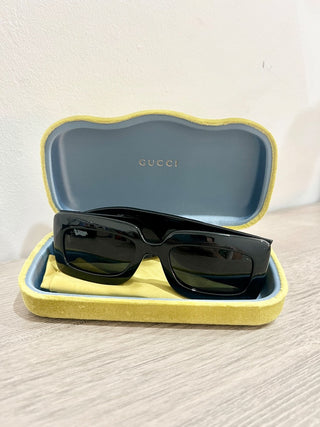 Gucci GG 0811 S sunglasses marmot large logo