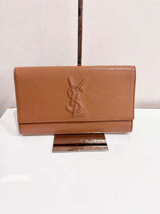 Yves Saint Laurent Textured Patent Leather Large Belle du Jour Clutch Bag Beige