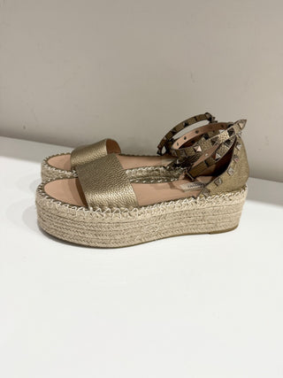 Valentino Rockstud Metallic Leather Platform Espadrille Sandals Gold Women EU 39