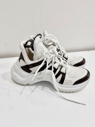 Louis Vuitton LV Monogram Leather Archlight Sneaker Shoes White Women's Size 39