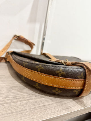 Louis Vuitton monogram Chantilly cross body bag MM