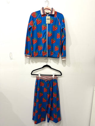 Gucci matching set: zip up sweatshirt and crop pants, 12 y old girl