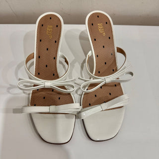 RED Valentino Patent Leather Kitten Heel Strappy Sandals with Bows White EU 37