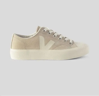 Veja Wata II Suede Low Top Round Toe Sneakers Tan / White Women's Size US 9