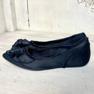 NWT Pedro Garcia Albany Satin Slip On Pointed Toe Ballet Flats Navy Women's 38