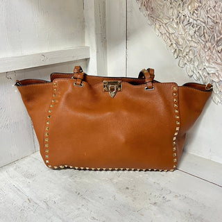 Valentino Garavani Rockstud Pebbled Leather Medium Tote Handbag Brown