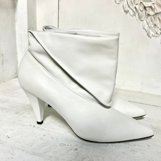 Givenchy Bottine Show 80 Foldable Ankle Fashion Bootie White Women's 39 / 8.5