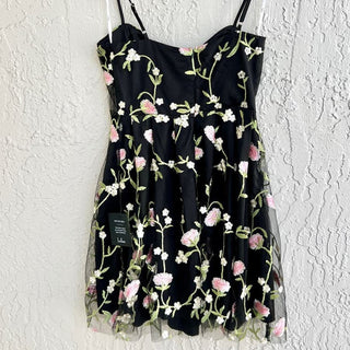 $74 NWT Lulus Spaghetti Strap Floral Embroidered Mini Dress Black Women's Medium