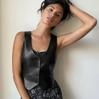 Aritzia Wilfred Desire Vegan Faux Leather Vest Gilet Top Black Womens Size Small