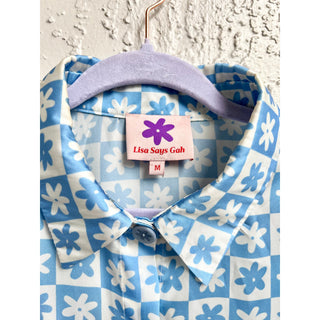 Lisa Says Gah Long Sleeve Daisy Print Bailey Button Down Shirt Blue Women's M