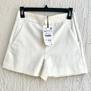 NWT Zara High Rise Pull On Bermuda Shorts White Women's Size XS