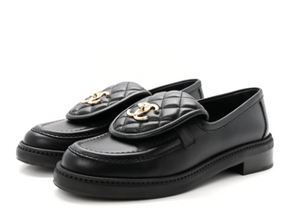 Chanel *RARE Lambskin Leather Quilted CC Turnlock Loafers Black Women's EU 41