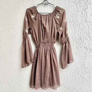 NWT Phie Flare Sleeve Golden Flower Short Dress Chocolate Women's Size Small