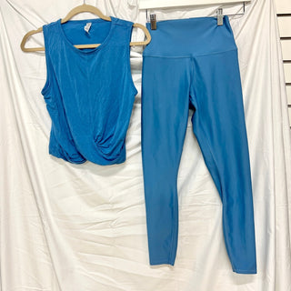 ALO Yoga Twist Front Crop Tank Top & High Waisted Leggings Set Cafe Blue M / S