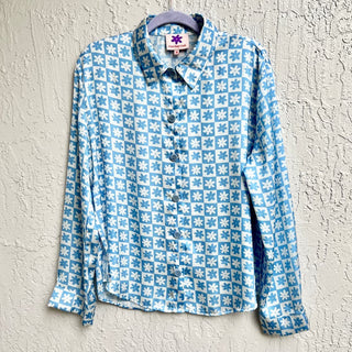 Lisa Says Gah Long Sleeve Daisy Print Bailey Button Down Shirt Blue Women's M