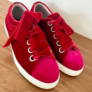 Fendi Two Tone Velvet Logo Embossed Sneakers Shoes Red Pink Womens Sz 36.5 / 6.5