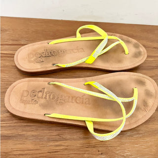 Pedro Garcia Silver Crystal Flip Flop Sandal Neon Yellow Women's Size 36.5 / 6