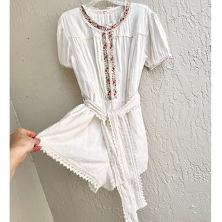 Tularosa Floral Embroidered Noah Combishort Romper White Women's Size Medium