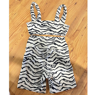 WeWoreWhat Tiger Striped Bandeau Bra Top & Biker Shorts Set White/Black Womens S