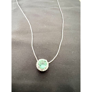 NWOT Women's Sterling Silver Elegant Necklace Emerald Gemstone