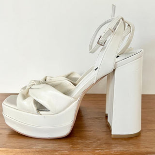 Nine West Cream White Faux Leather Knotted Vamp Platform Sandals Women's Size 8