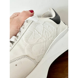 Alexander McQueen Leather Low Top Sprint Runner Sneaker White/Black Mens 43 / 10