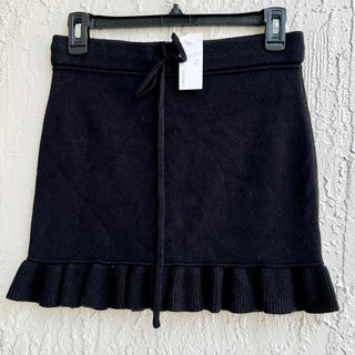 NWT Market Knit Ruffle Hem Drawstring Pull On Short Skort Black Womens Small