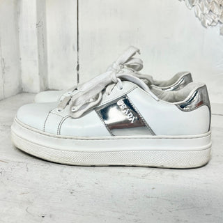 Prada Sport Leather Low Top Round Toe Platform Sneakers White Women's 35.5 / 5.5