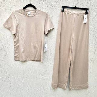 NWT Subset Short Sleeve Classic Tee &Wide Leg Pants Set Stone Women's Size Small