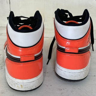 Nike Air Jordan 1 Mid SE Sneaker Turf Orange Unisex M7.5 / W9 - DD6834-802