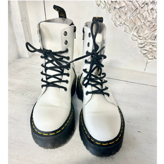 NWOT Dr. Martens Jadon Leather Lace Up Platform Boots White Unisex 38 EUR M6/L7