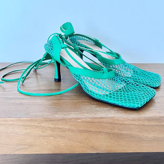 SuoShi QI Wrap Ankle Strap Fishnet Mesh Sandal Green Women's Size 39 / 8.5