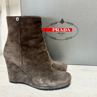 NWT Prada Suede Side Zip Wedge Heel Ankle Boots Gray/Brown Women's Size 38 / 7.5