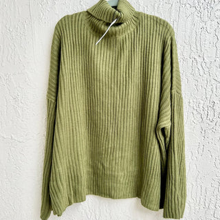 NWT LBLC The Label Long Sleeve Turtleneck Casey Sweater Army Green Women's Small