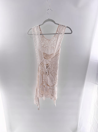 Alexis "Ji" Sleeveless Open Back Floral Crochet Tunic Blouse Top White Womens XS