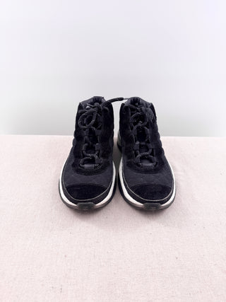 Chanel 21B Suede White CC Logo Lace Up Mid Top Trainer Sneaker Black Mens EU 40