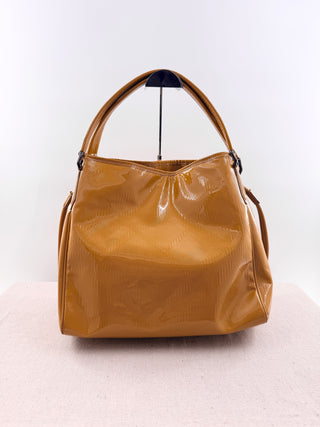 Burberry patent leather large shoulder bag biltmore