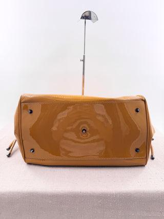 Burberry patent leather large shoulder bag biltmore