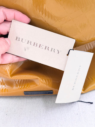 Burberry patent leather large shoulder bag biltmore