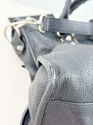 Balenciaga city classic bag medium metallic edge