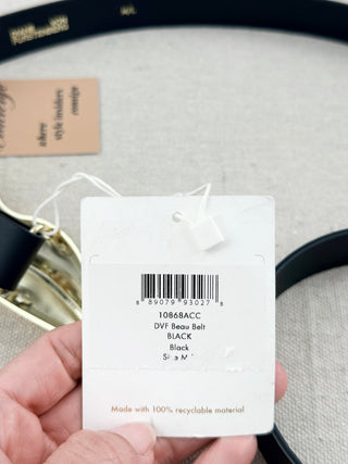 Diane von Furstenberg leather belt with lip metal buckle, M/L