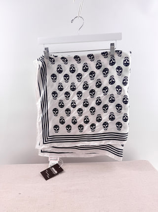 Alexander McQueen silk scarf scull print
